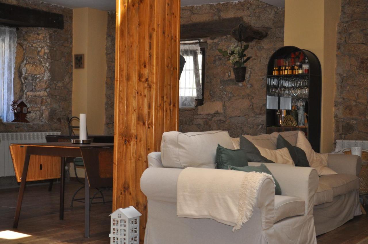 בית הארחה Tormellas 	El Rincon Secreto De Gredos Especializada En Celiaquia Y Diabetes Y Jacuzzi מראה חיצוני תמונה