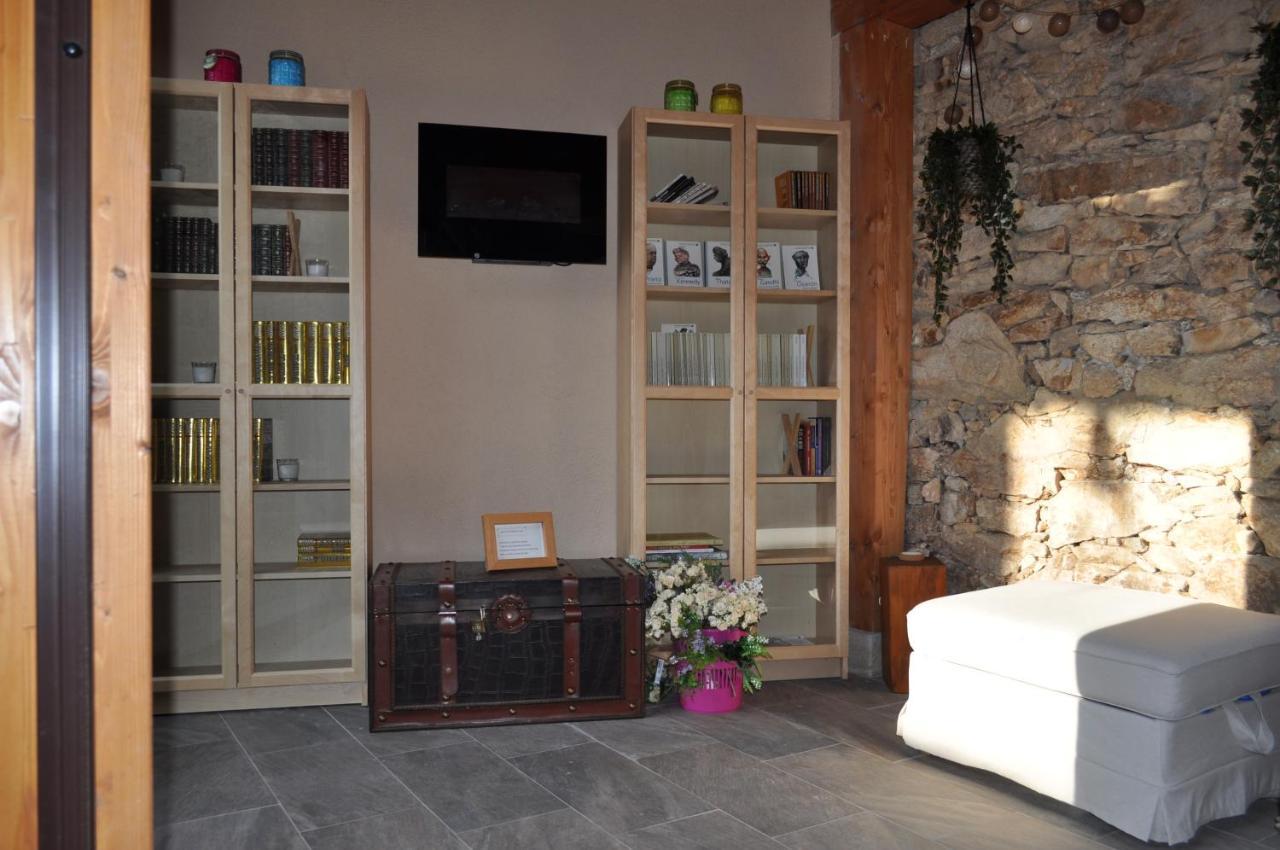 בית הארחה Tormellas 	El Rincon Secreto De Gredos Especializada En Celiaquia Y Diabetes Y Jacuzzi מראה חיצוני תמונה