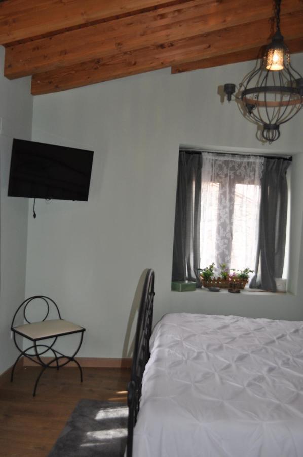 בית הארחה Tormellas 	El Rincon Secreto De Gredos Especializada En Celiaquia Y Diabetes Y Jacuzzi מראה חיצוני תמונה